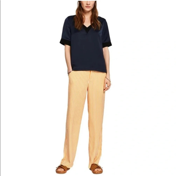 Scotch & Soda Blue Solid Rib Top V-Neck Top Short Sleeve Size Small - Picture 3 of 10